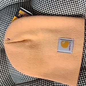 🎉 New Peach Carhartt hat🎉